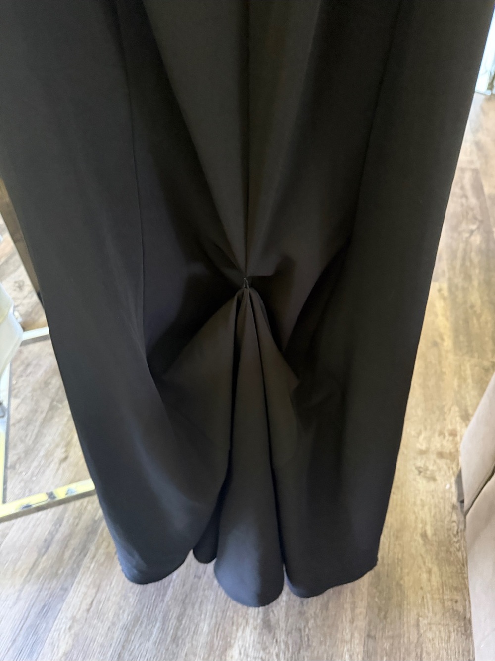 MGNY GOWN -size 16-20-GUC - Picture 7 of 7